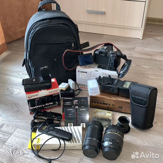 Продам комплектом Canon