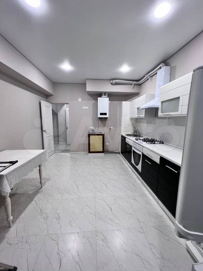 1-к. квартира, 50 м², 2/10 эт.