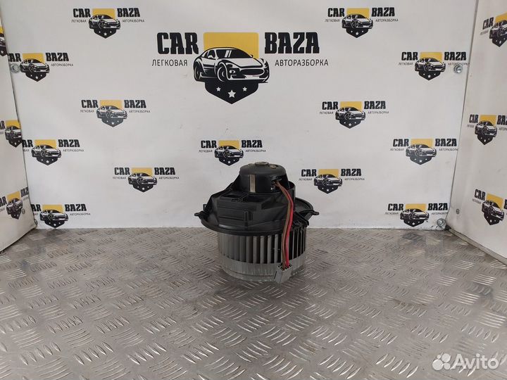 Вентилятор отопителя Volvo XC90