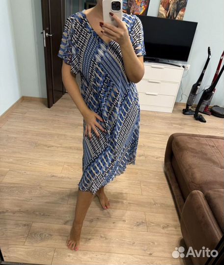 Воздушное легкое итальянское платье 54