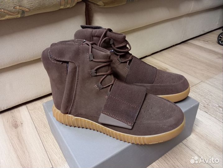 Продам ботинки adidas yeezy boost 750