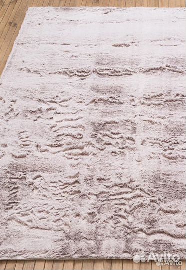 Ковер 180 на 180 новый