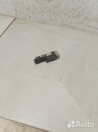 Кнопка Вольво 850