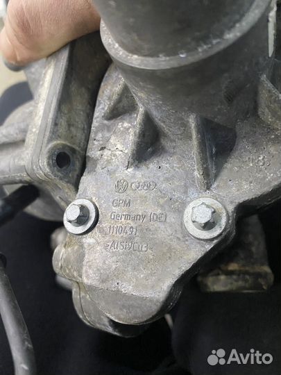 Помпа/насос водяной VAG 057121011 4.2 TDI
