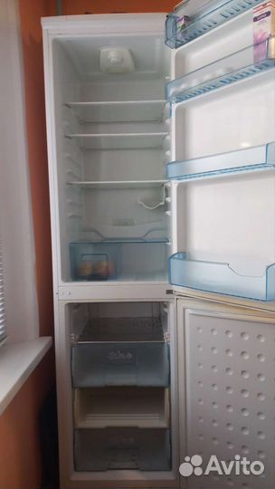 Холодильник на запчасти