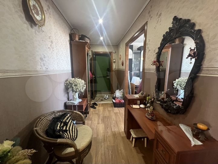 4-к. квартира, 78 м², 9/9 эт.