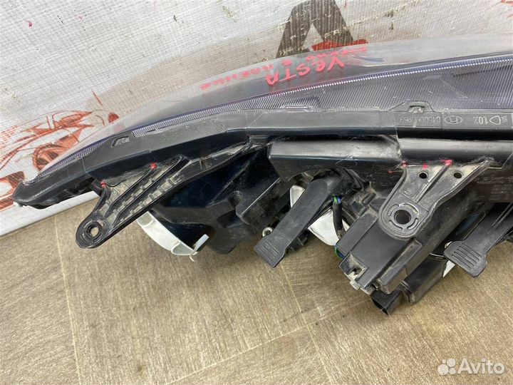 Фара левая LADA Vesta 2015-2023