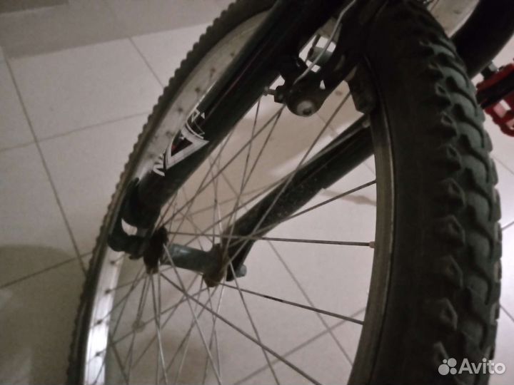 Велосипед btwin rockrider300