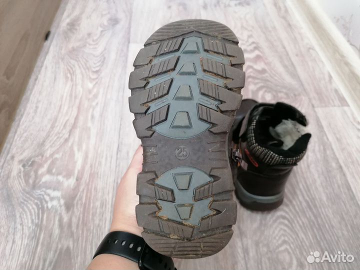 Ботинки детские 25 размер