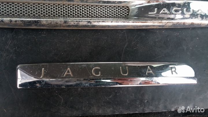Jaguar XF 15-20г хром накладка жабры правого крыла