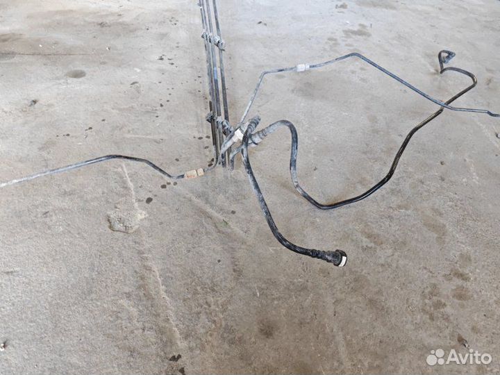 Трубка топливная тормозная (топливопровод