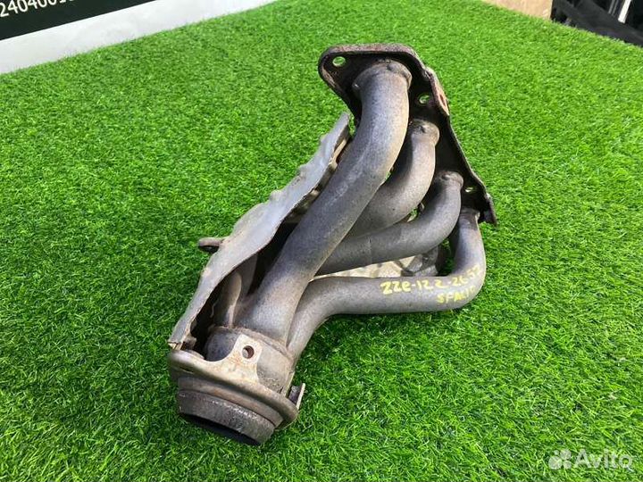 Коллектор выпускной Toyota Corolla Spacio ZZE122