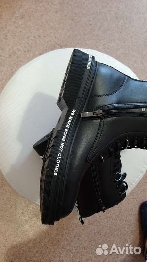 Ботинки женские