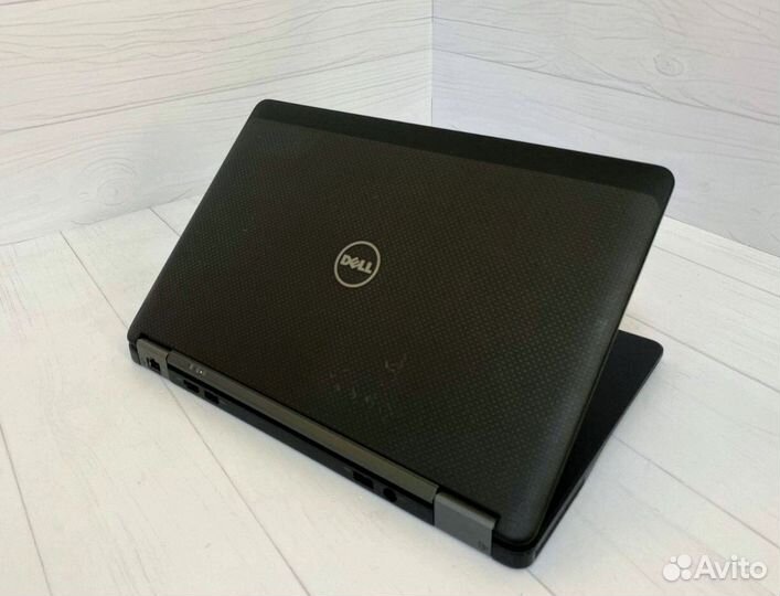 Ноутбук 8gb SSD Core i5 windows 10 dell Latitude