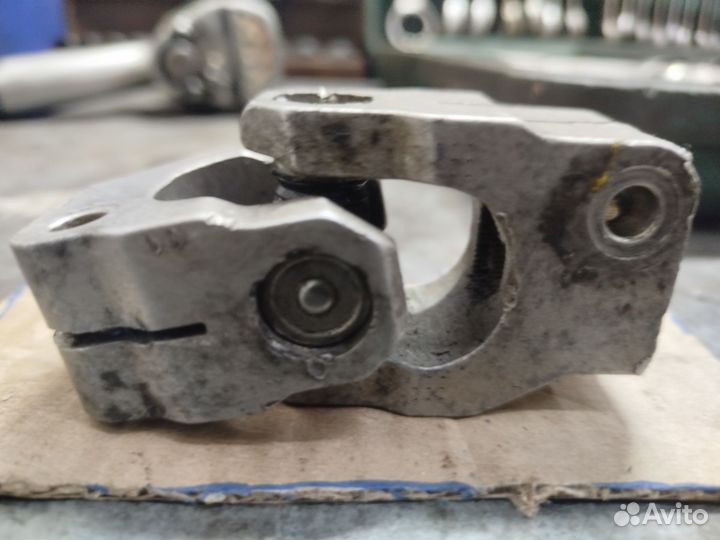 Рулевой карданчик bmw 5 e34