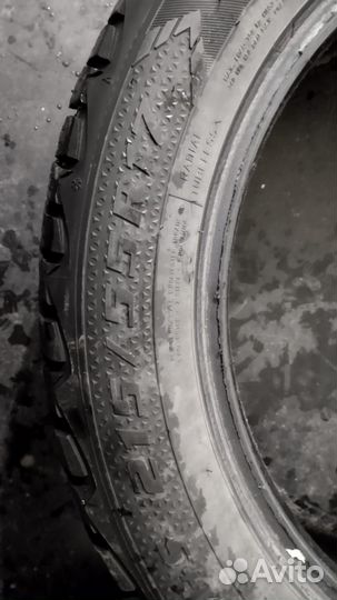Goodyear Ultragrip 600 215/55 R17