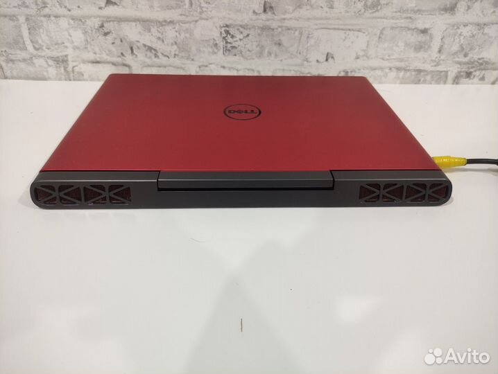 Игровой ноутбук Dell Inspiron 15 Gaming 7000