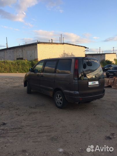 Toyota Lite Ace Noah 2.2 AT, 1997, 395 300 км