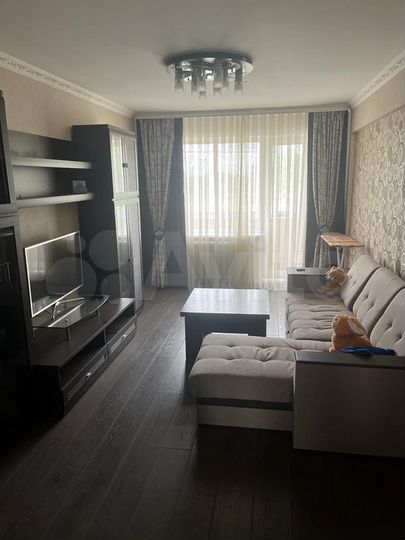 2-к. квартира, 63 м², 2/5 эт.