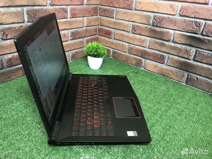 Игровой терминатор Lenovo i5-7gen/FHD/1050TI/8/SSD