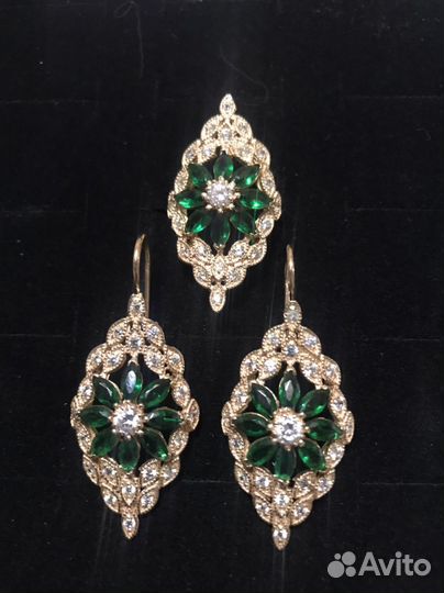 Золотой комплект вес 17,98гр