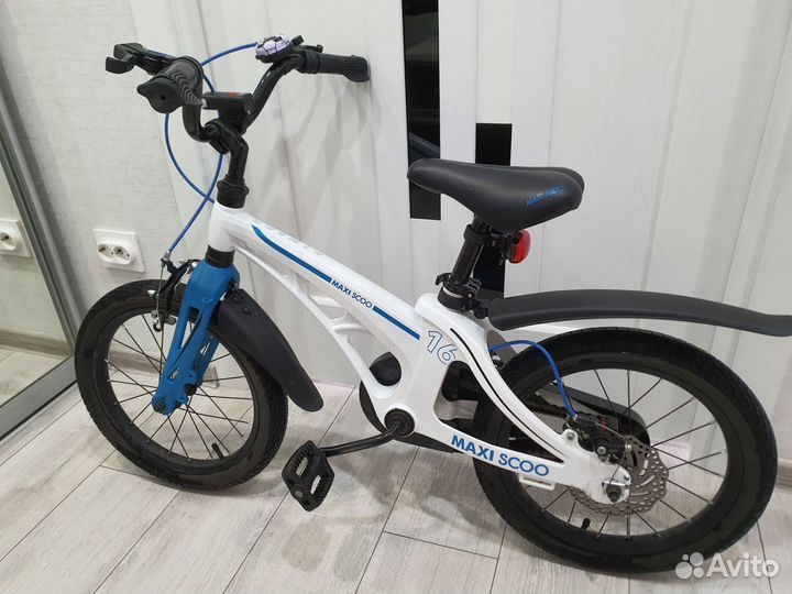 Детский велосипед Maxiscoo Cosmic 16