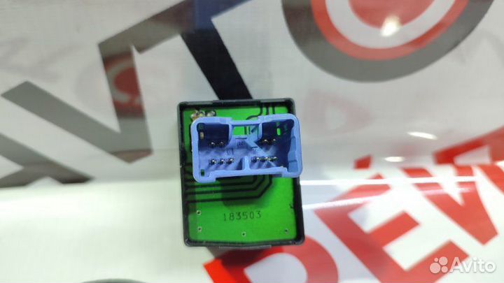 Блок управления зеркалами Toyota Camry Gracia