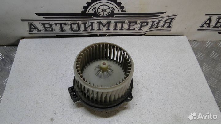 Моторчик печки Toyota Sienna 2 2005 3.3