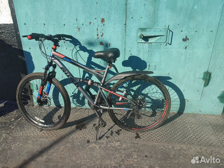 Велосипед спортивный