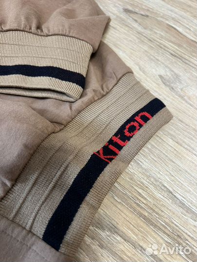 Италия.Фирменный,спортивный костюм Kiton