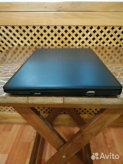 Dell Vostro 3481 P89G i3-7 Gen/Full HD/SSD