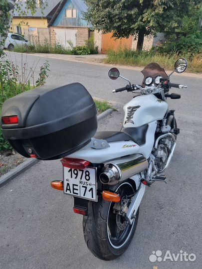 Honda hornet 600