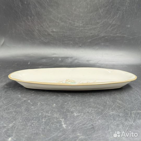 Фарфоровая тарелка селедочница Цветы ретро быт