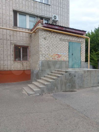 3-к. квартира, 111,5 м², 1/10 эт.