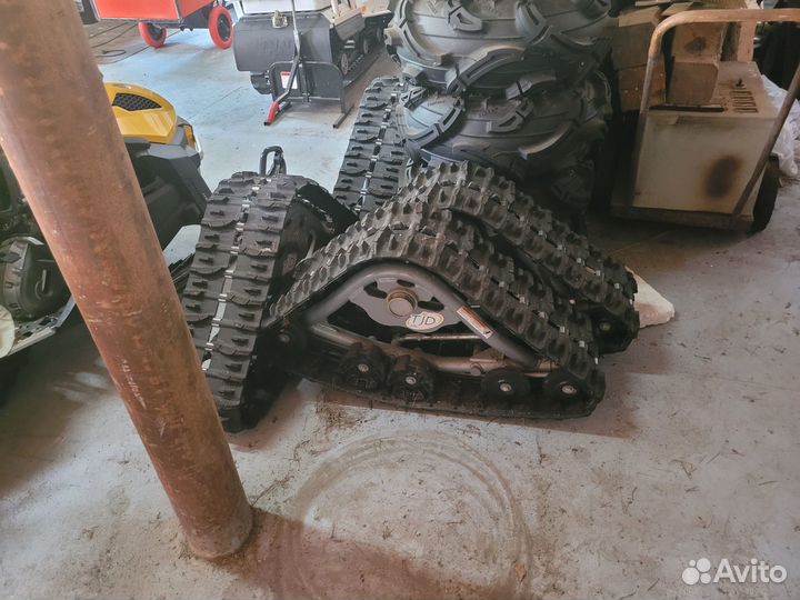 BRP CAN-AM Outlander 800