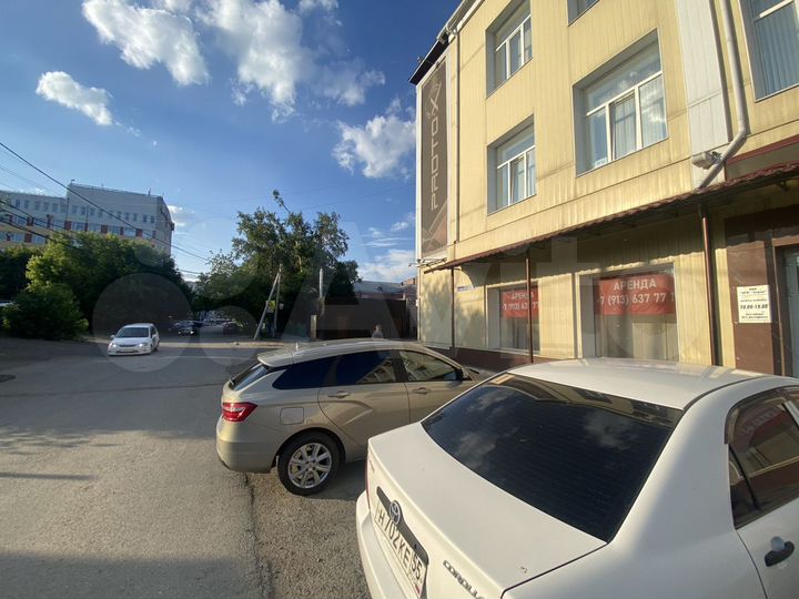 Торговая площадь, 260 м²