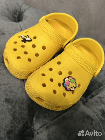 Crocs детские тапочки