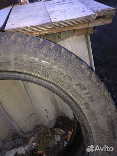 Pirelli Ice Zero 205/55 R16