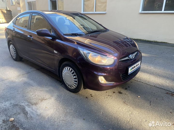 Hyundai Solaris 1.6 AT, 2011, 165 000 км