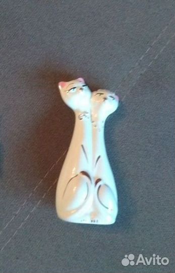 Статуэтка коты