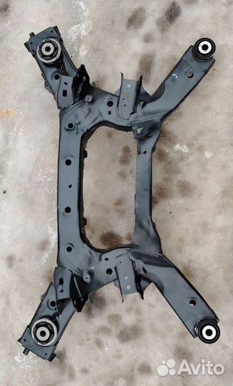 Подрамник задний Nissan Teana J32 4wd