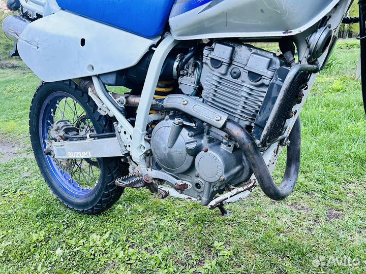 Suzuki djebel 250