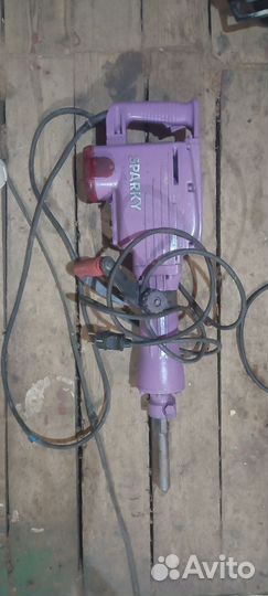 Отбойный молоток sparky