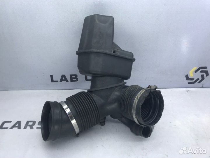 Резонатор воздушного фильтра Bmw 5 E60 306D2 3.0D