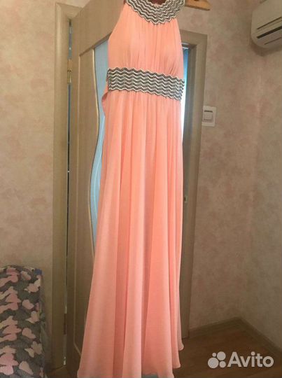 Вечернее платье