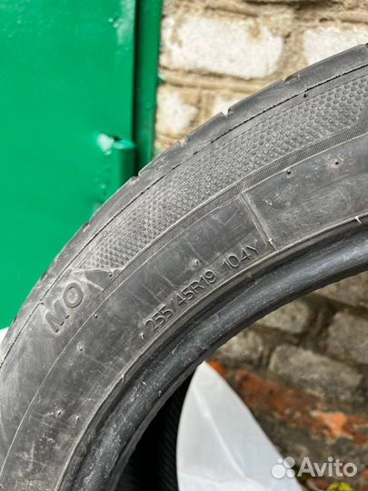 Hankook Ventus S1 Evo 3 K127 255/45 R19 104Y