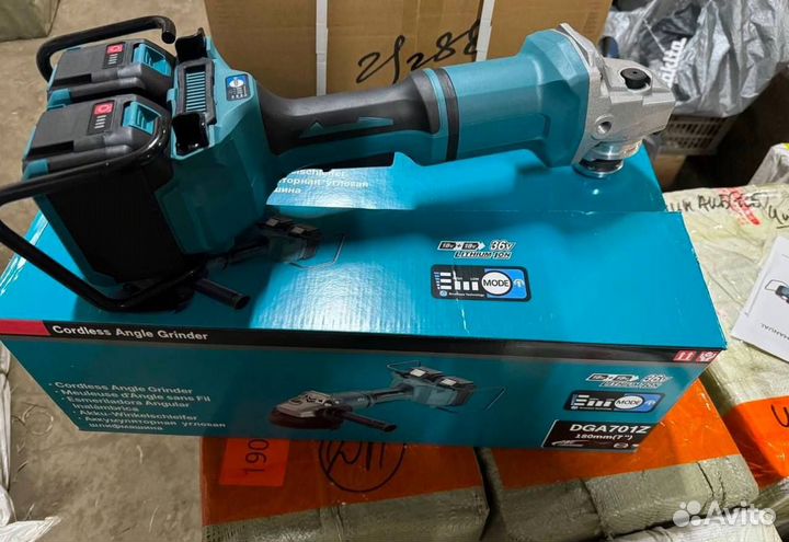 Аккумуляторная болгарка Makita 230 мм (Арт.95440)