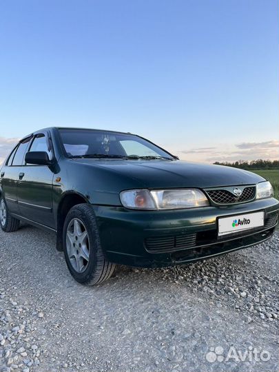 Nissan Almera 1.6 МТ, 1996, 458 000 км