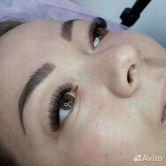 Наращивание ресниц / архитектура бровей