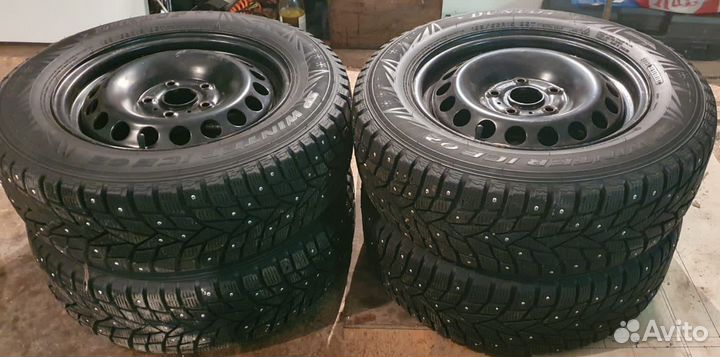 Dunlop SP Winter Ice 02 195/65 R15